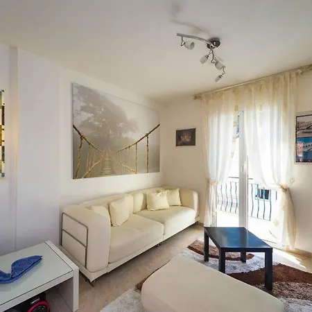 Modern Bubu Casa * Borgonovo