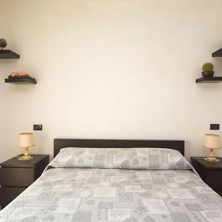Modern Bubu Casa Borgonovo